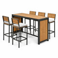 Conjunto de barra de exterior de metal y madera con taburetes y cojines, marrón y negro